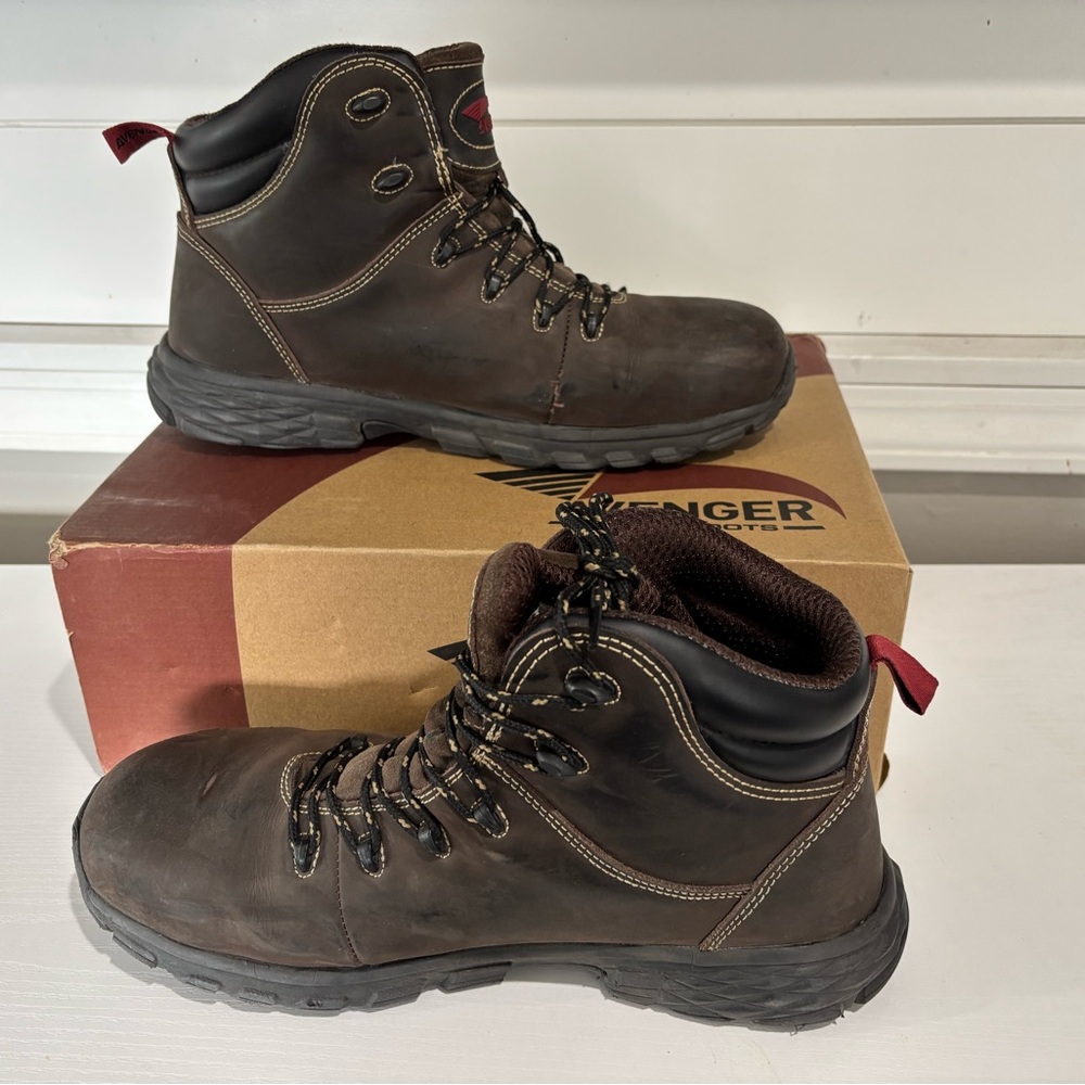 Avenger Men's Flight Industrial Boot size 12